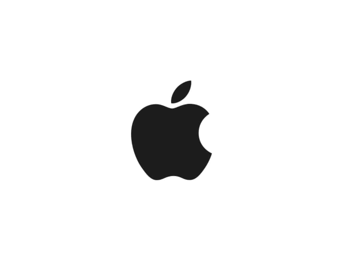 Apple grabs 62% premium market share in Q1 2022
