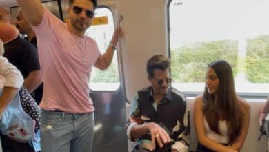 Varun, Kiara, Anil take metro to beat Mumbai traffic [Video]