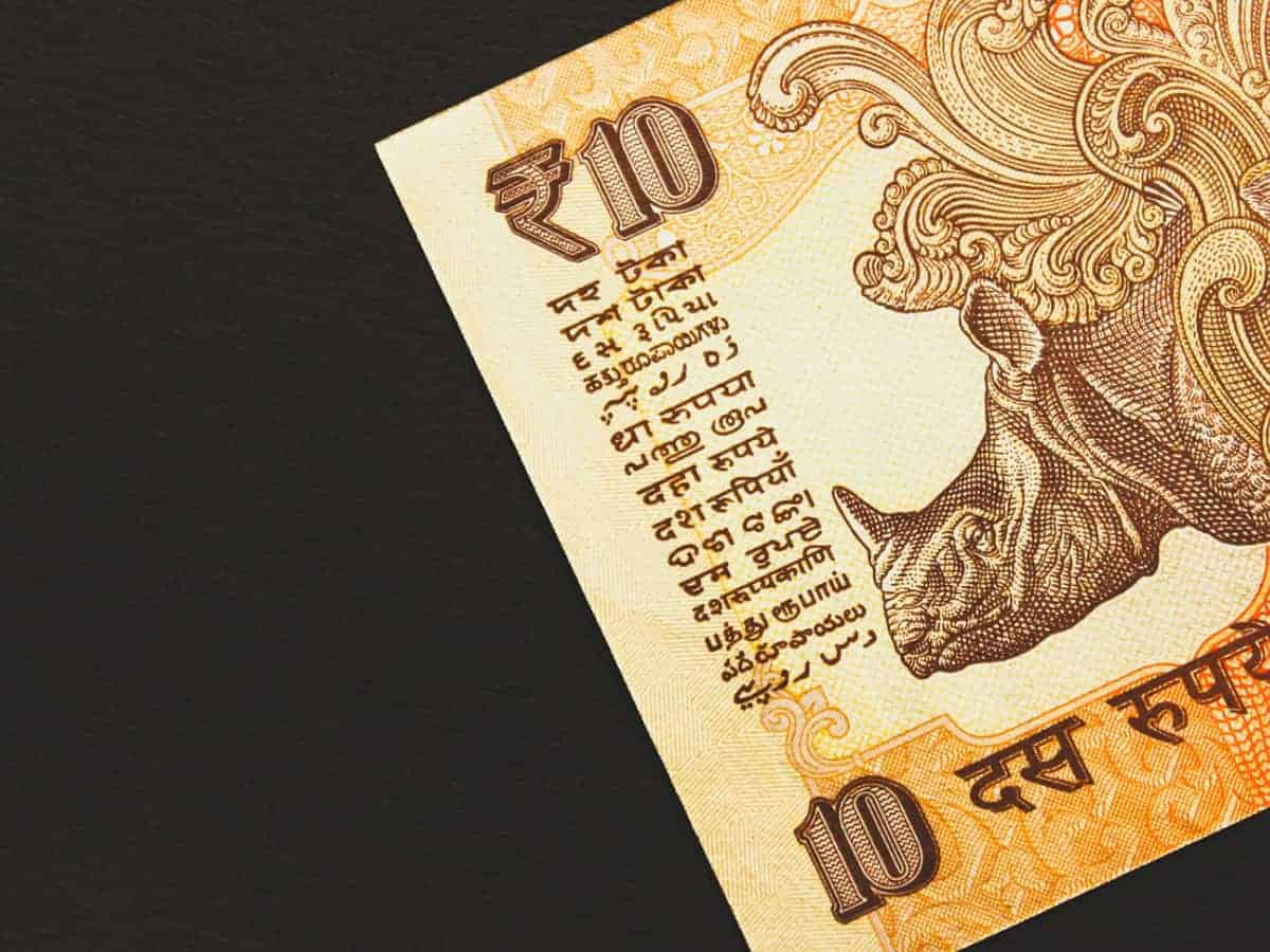 Indian rupee slips to 78.68 against US dollar