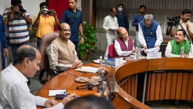 Om Birla meets leaders of political parties in LS