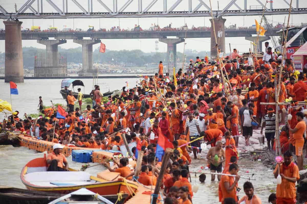 UP govt bans sale of meat in open on Kanwar Yatra routes