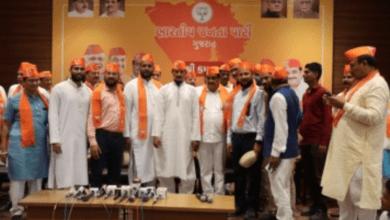 Congress leaders in Gujarat join BJP