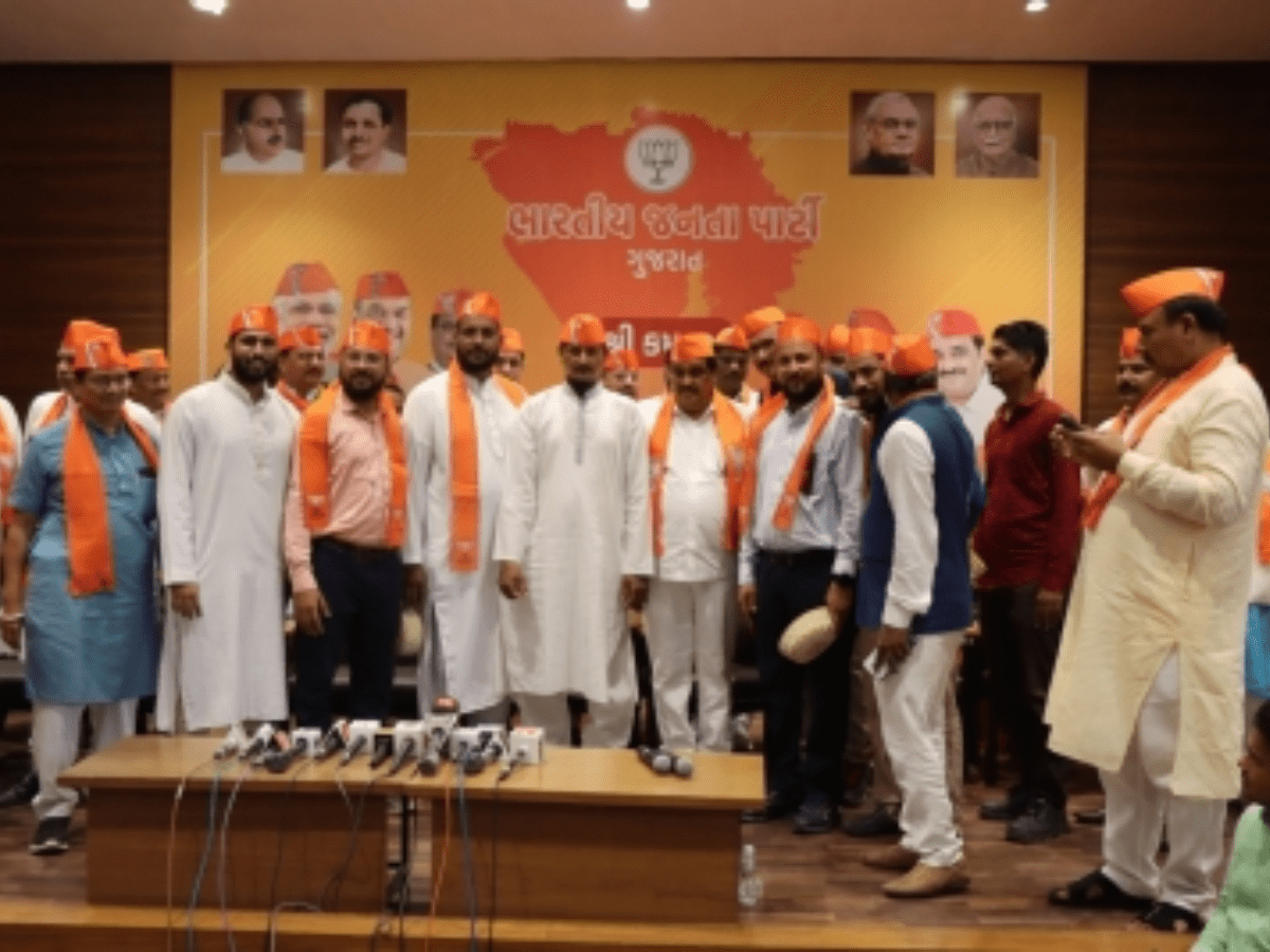 Congress leaders in Gujarat join BJP