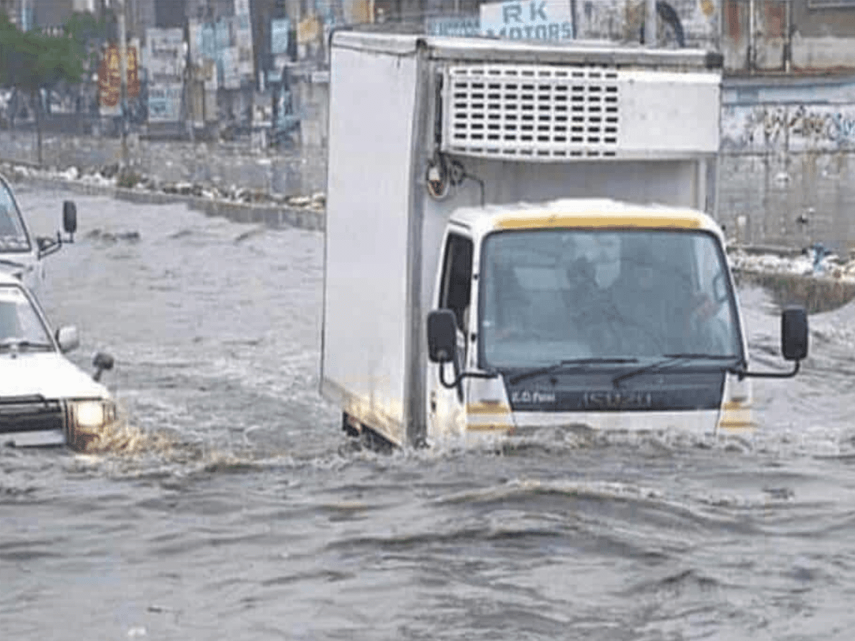 Hyderabad: Rains create havoc in outskirts once again