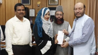 Shabnam Khatoon is the best athlete of MANUU; wins cash award