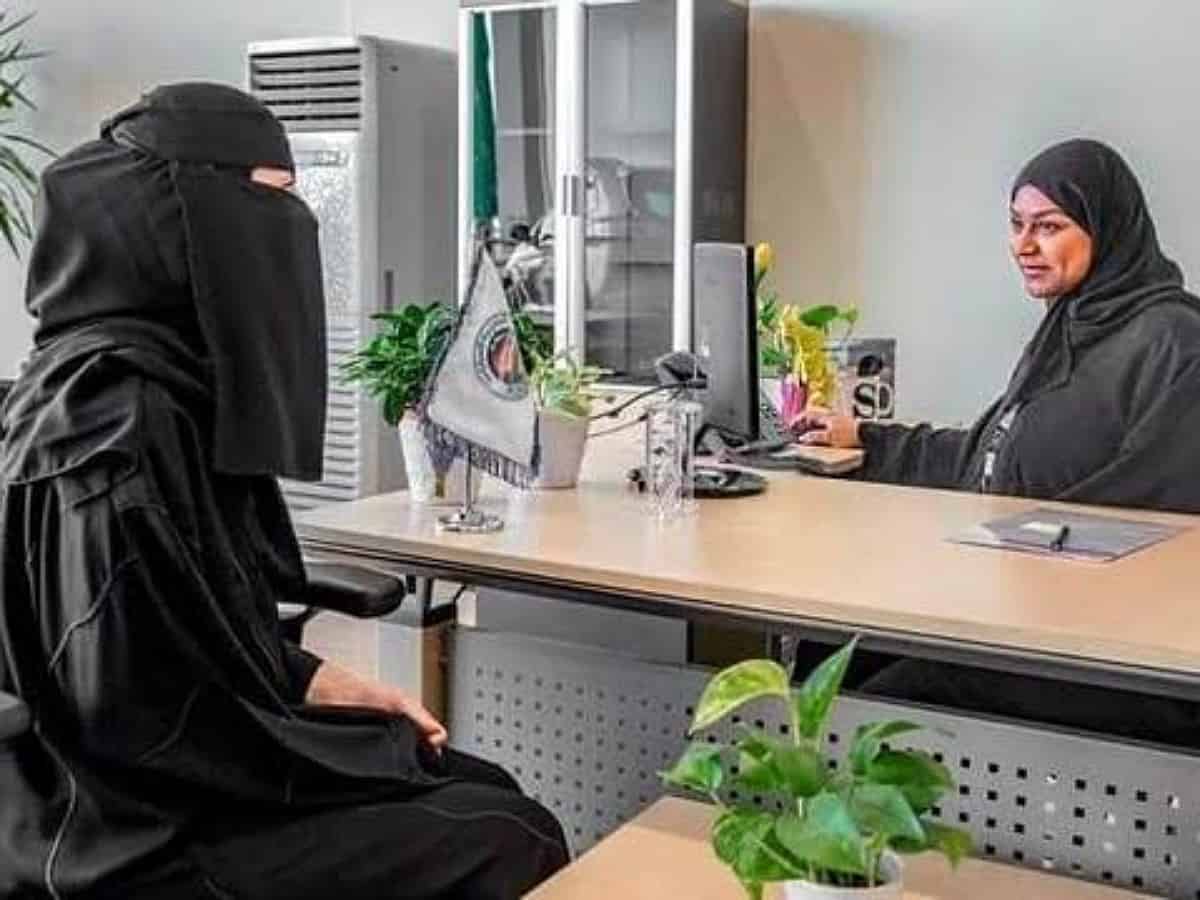 Saudi Arabia: Unemployment rate among women drops to lowest level since 2001