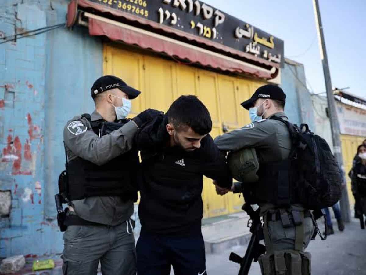 16 Palestinians arrested in West Bank raids by Israeli forces