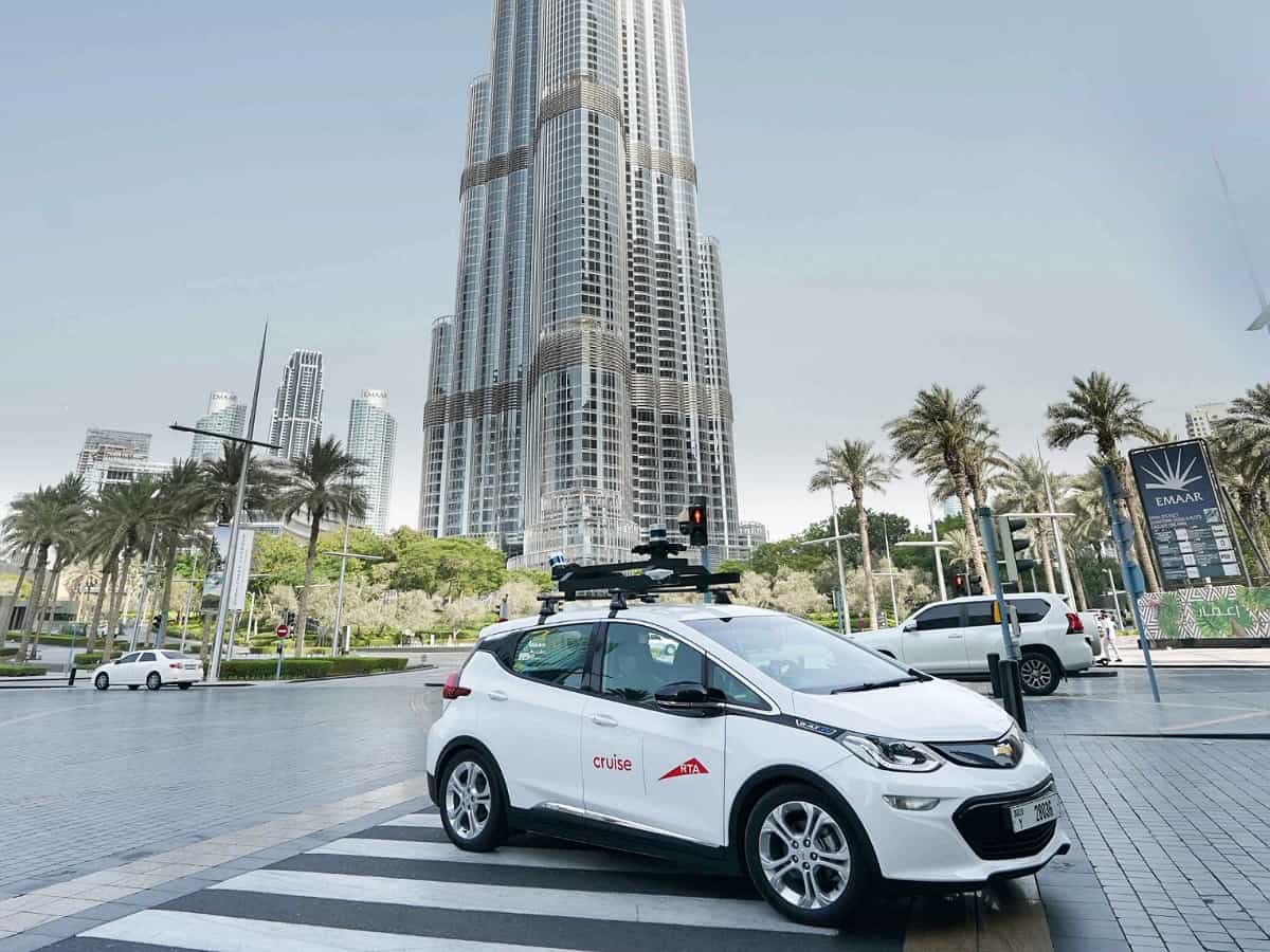 Dubai: Electric vehicles to chart digital maps for first driverless taxis