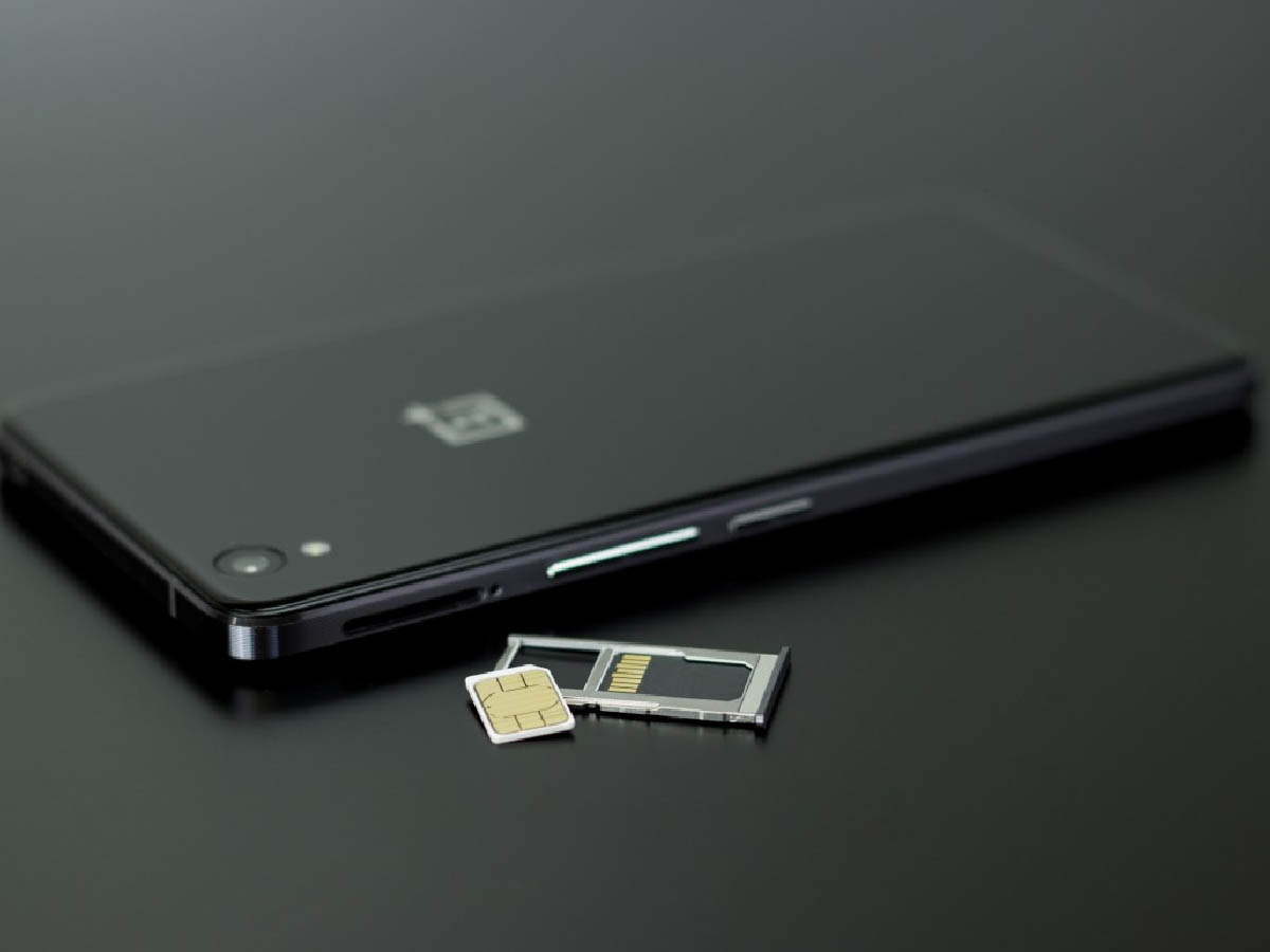 Over 14 bn eSIM devices to be shipped by 2030, smartphones to lead