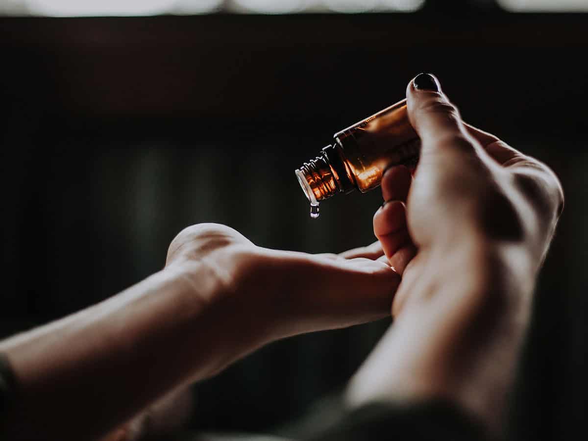 5 ways to care for the skin around your eyes in the monsoon