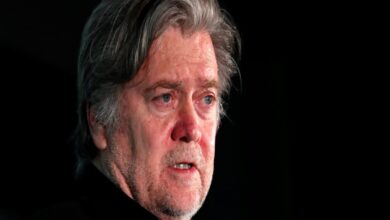 US: Trump aide Bannon charged with contempt of Congress