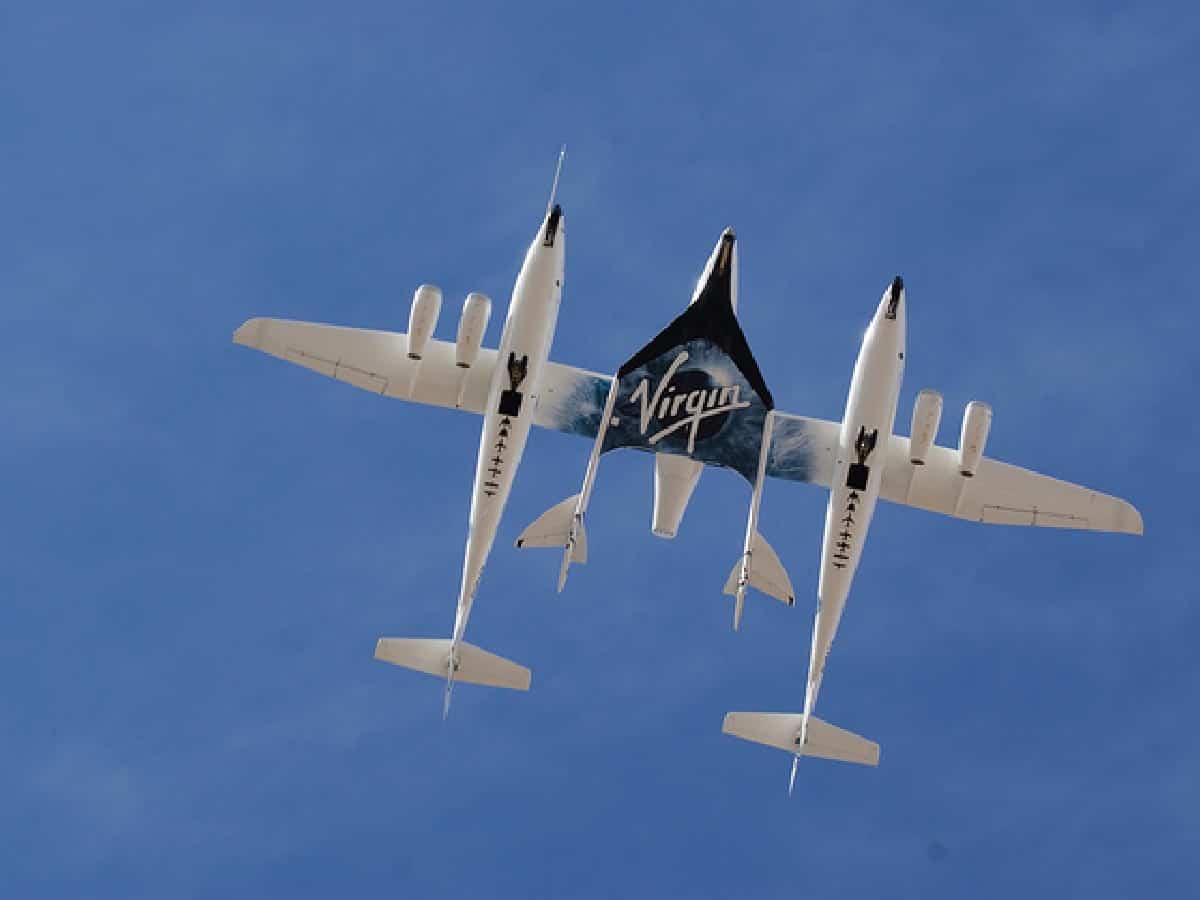 Virgin Galactic partners with Aurora to build new motherships
