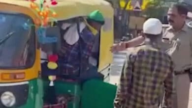 Viral video: UP police officials seize autorickshaw carrying 27 passengers inside