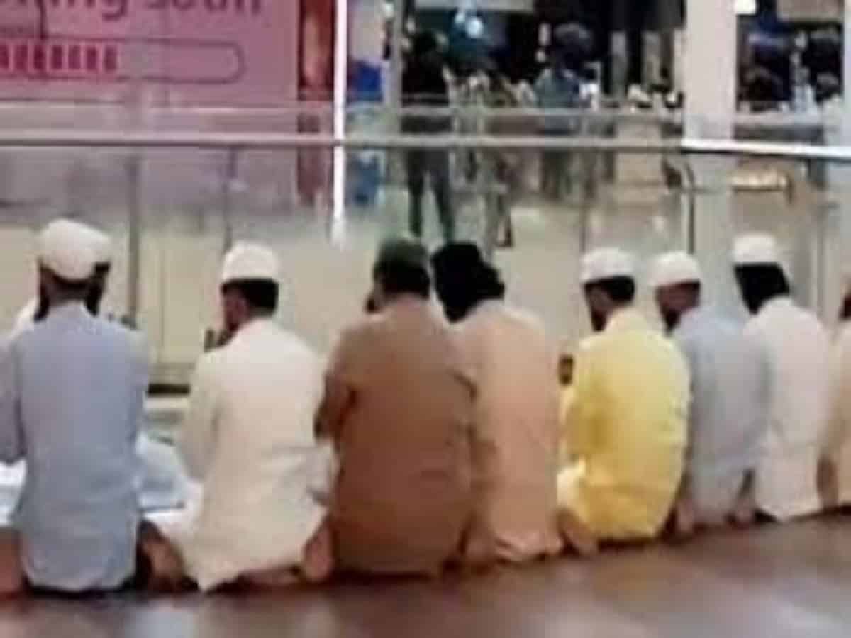 Uttar Pradesh: Lucknow's Lulu mall turns into communal cauldron