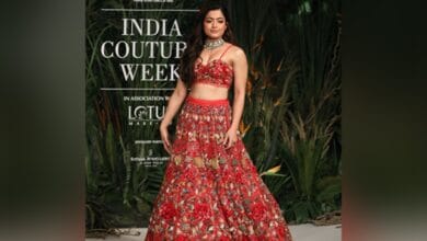 Rashmika Mandanna sets ramp on fire at Indian Couture Week
