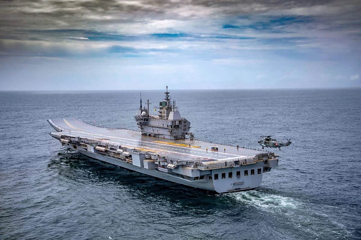 UK Navy carrier limping back to shore after break down
