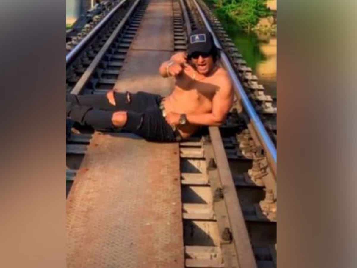 Salman Khan's doppelganger Azam Ansari booked for making video on railway track