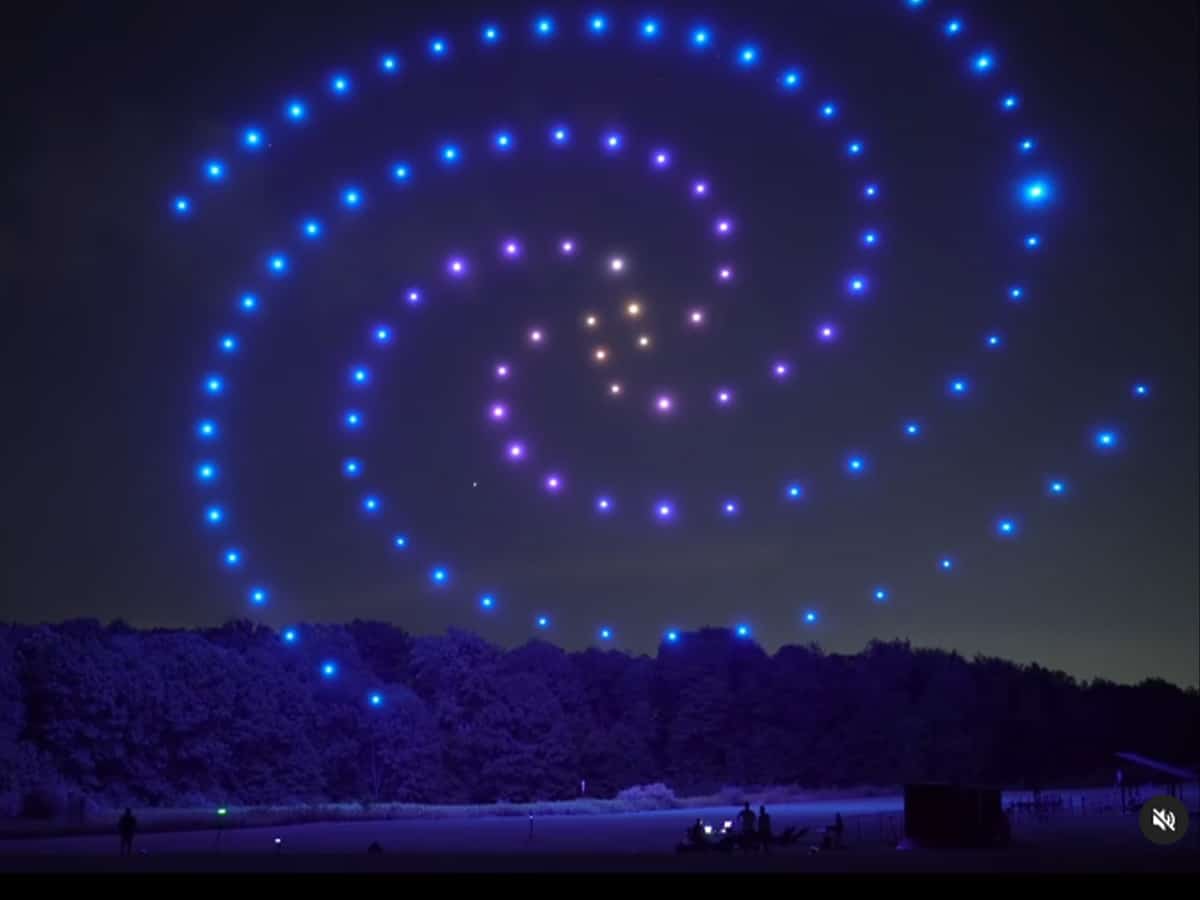 Video of drone light show illuminating night sky goes viral