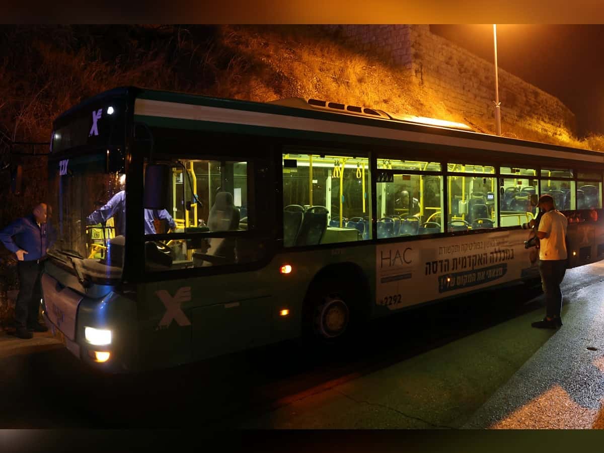 8 Israelis injured in shooting attack on Jerusalem bus, suspect arrested