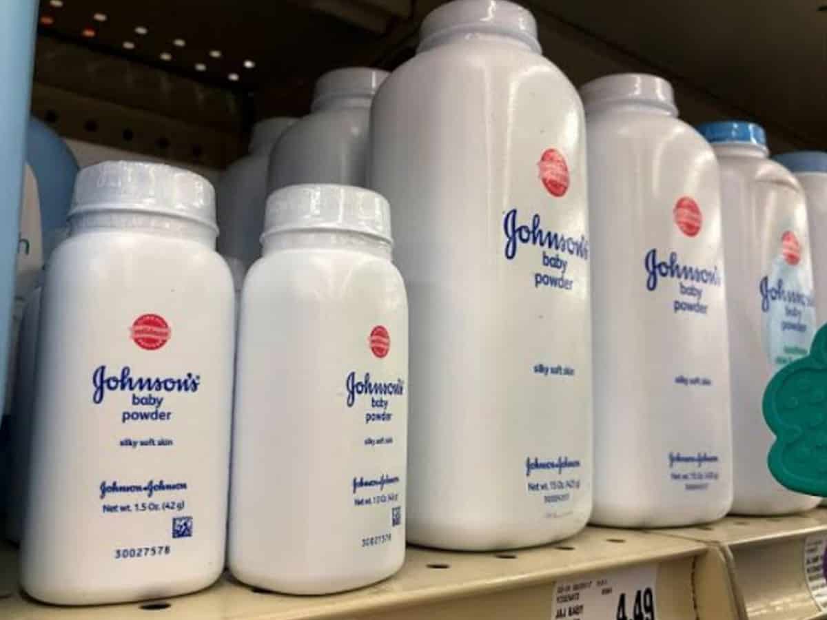 Johnson & Johnson talc-based baby powder sold in Saudi is safe