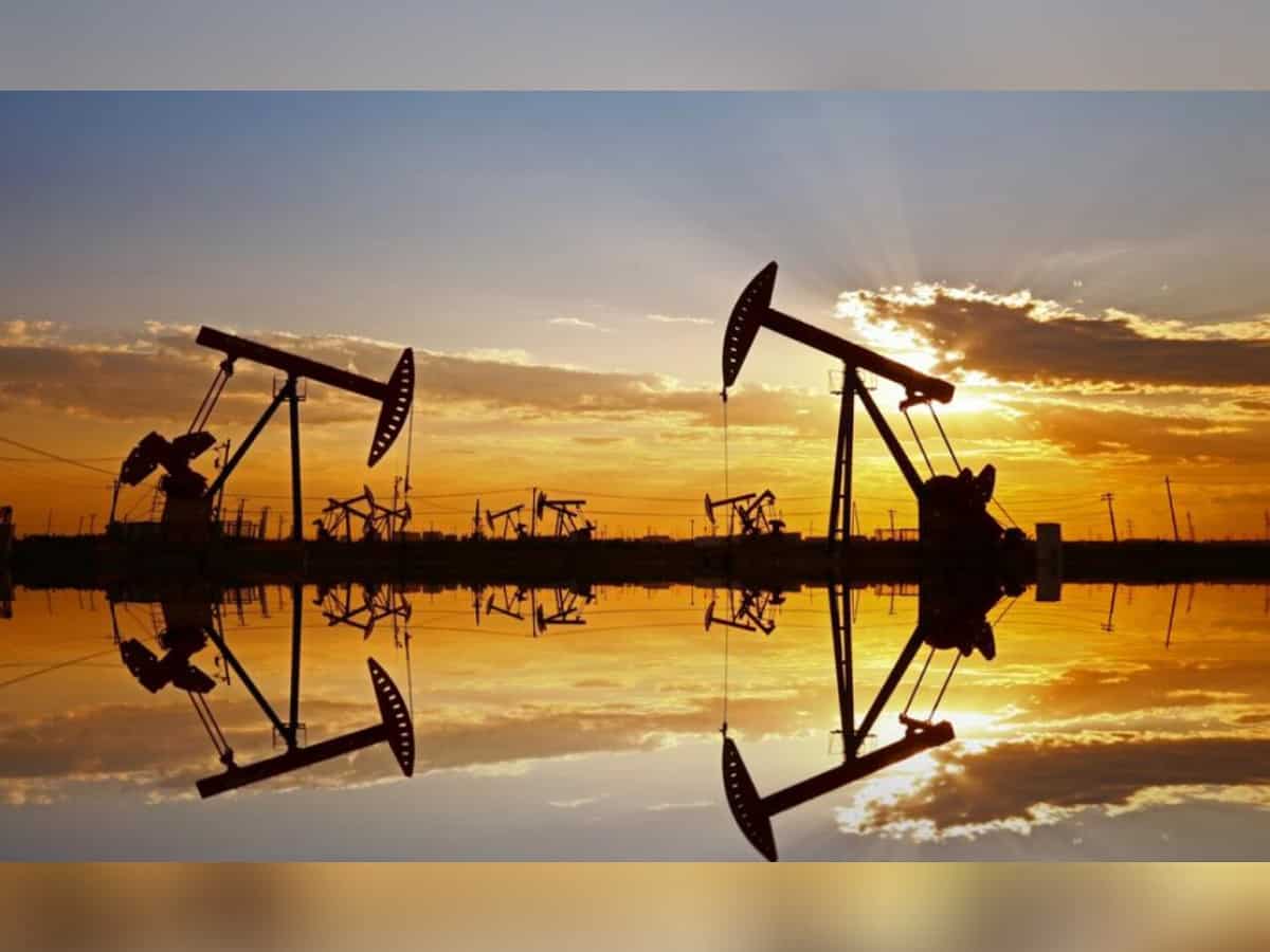 Global oil inventories expected to grow, prices to drop in next 2 yrs: EIA