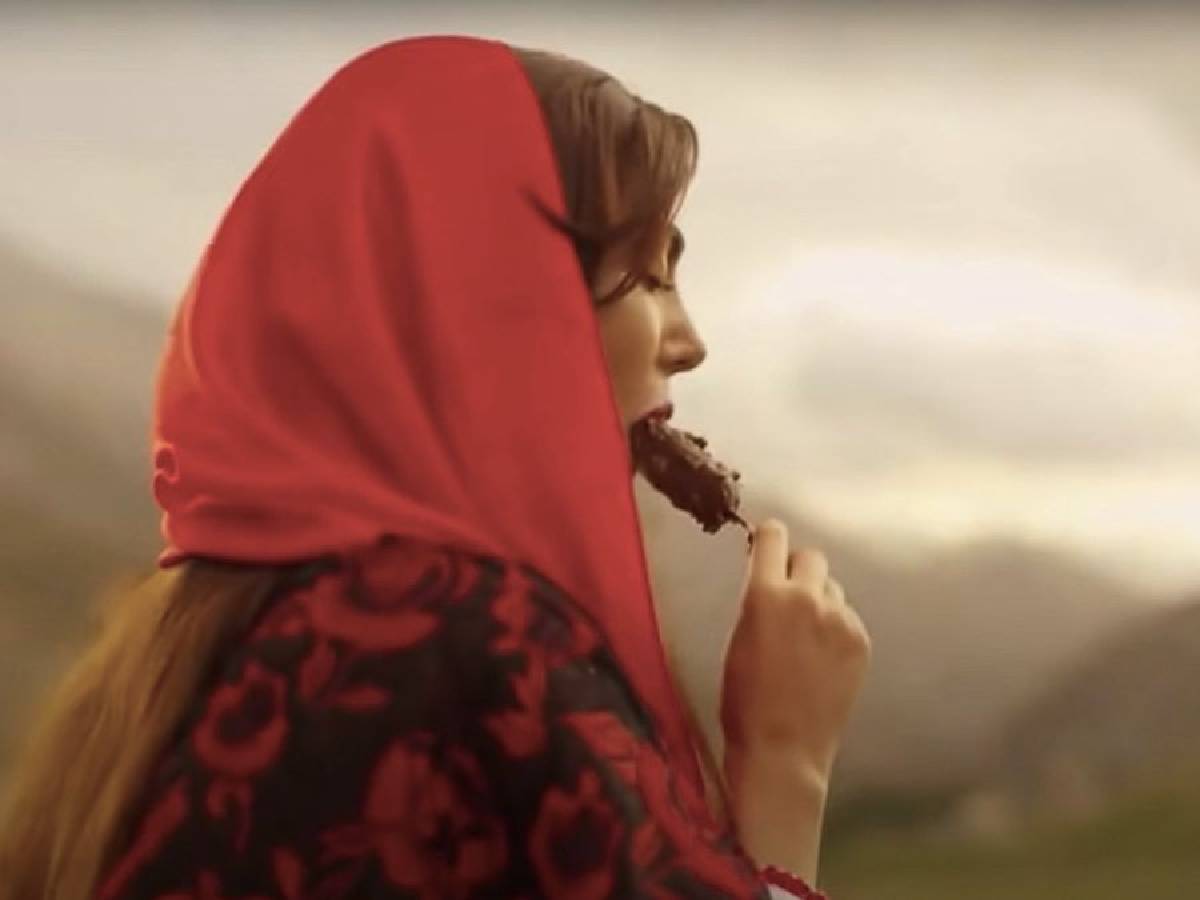 After controversial ice cream ad, Iran bans women from appearing on TV