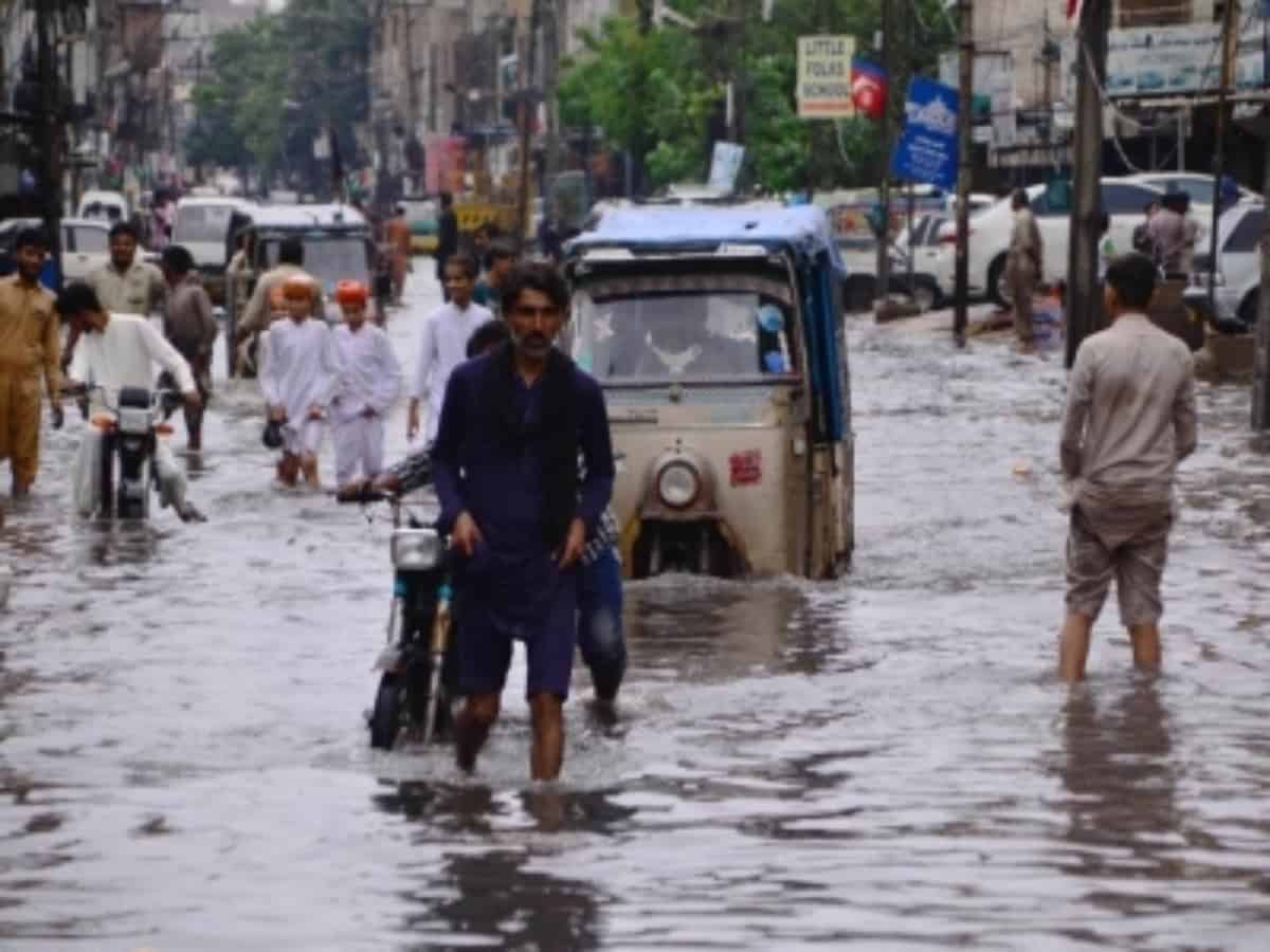 Death toll from floods in Pakistan rises to 1,731