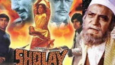 Under the #HinduphobicBollywood trend, netizens target Sholay