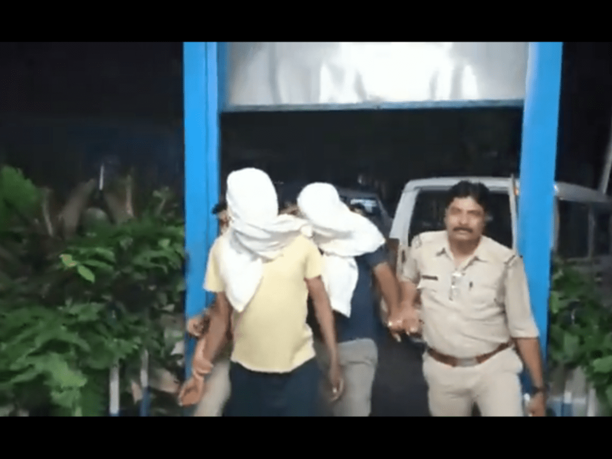 The BSF assistant sub-inspector and constable were arrested late on Friday night and handed over to West Bengal Police