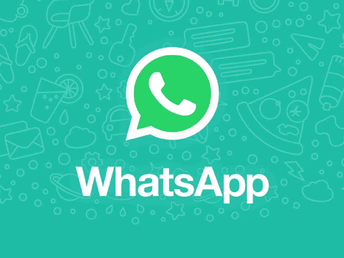 Exit WhatsApp group privately, choose who can see you online ...
