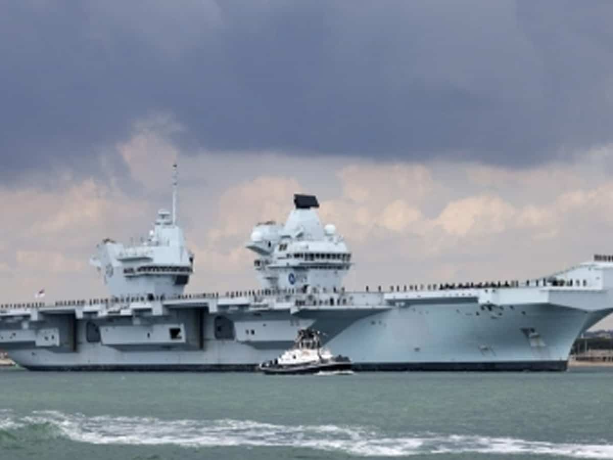 British Navy carrier breaks down after departing for US