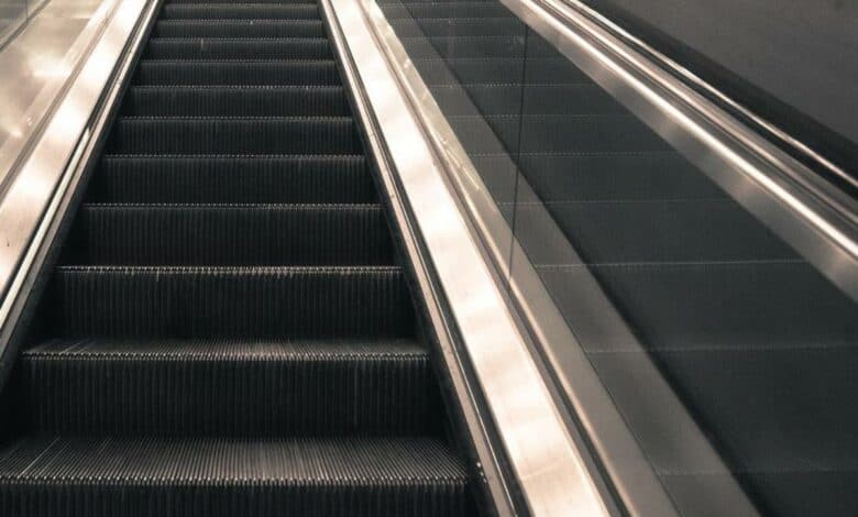 escalator