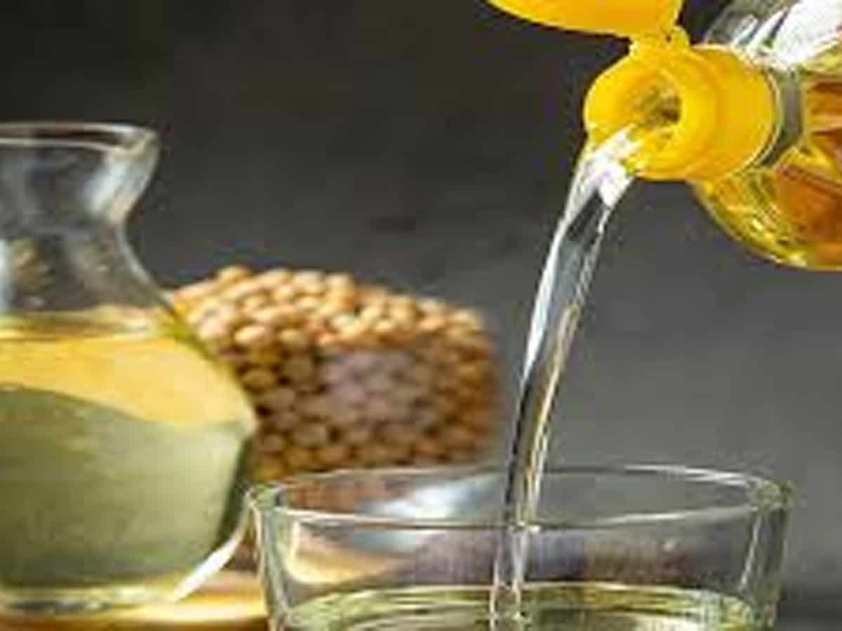 Edible oil producers asked to declare net quantity in volume without temp
