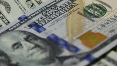 Foreign exchange reserves decline to USD 570.74 bn
