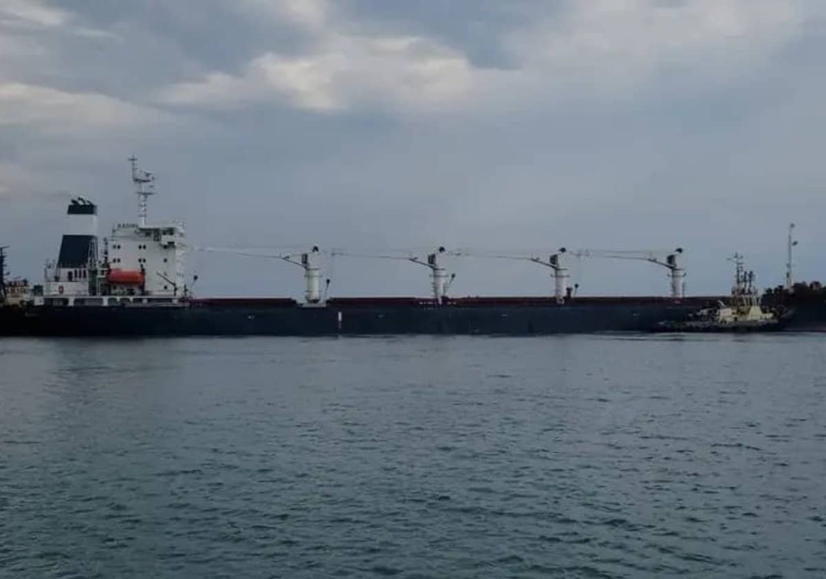 1st ship with grain leaves Ukraine's Odesa port.