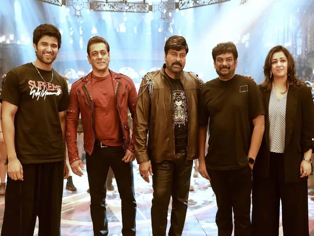 Viral: Chiranjeevi, Vijay Deverakonda, Salman Khan share frame