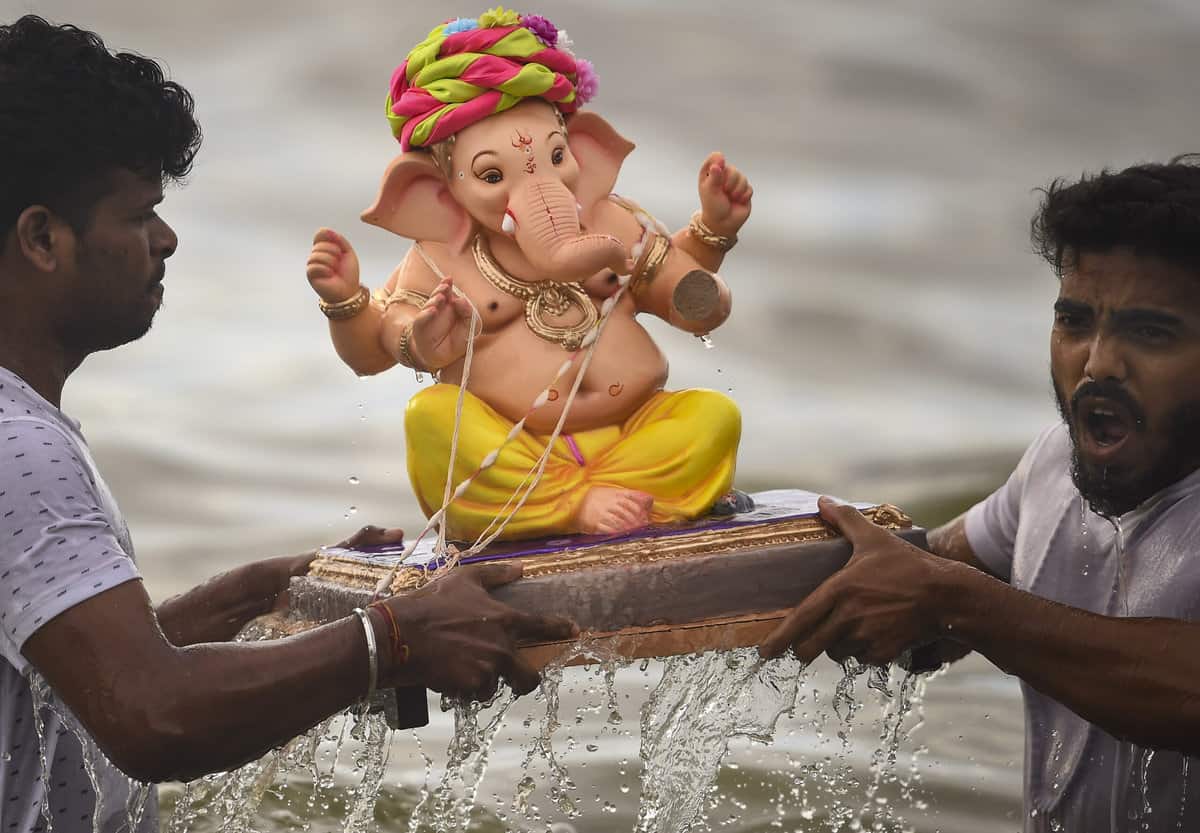 Two die during Ganesh immersion procession in Hyderabad