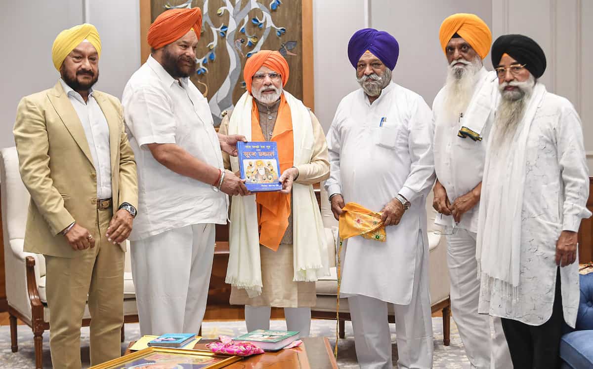 In pics: Prime Minister Narendra Modi meets Sikh delegation