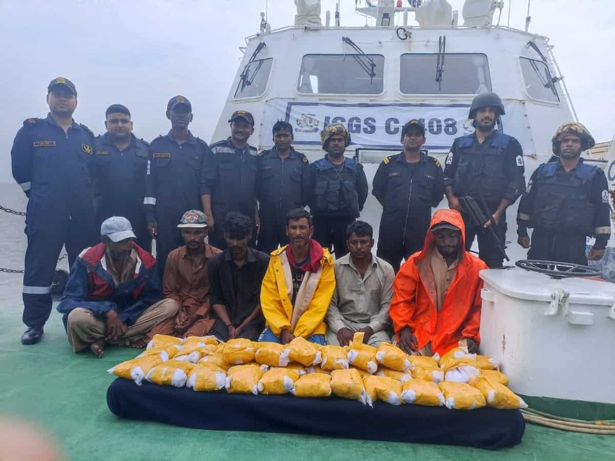 Drugs caught in Gujarat coast