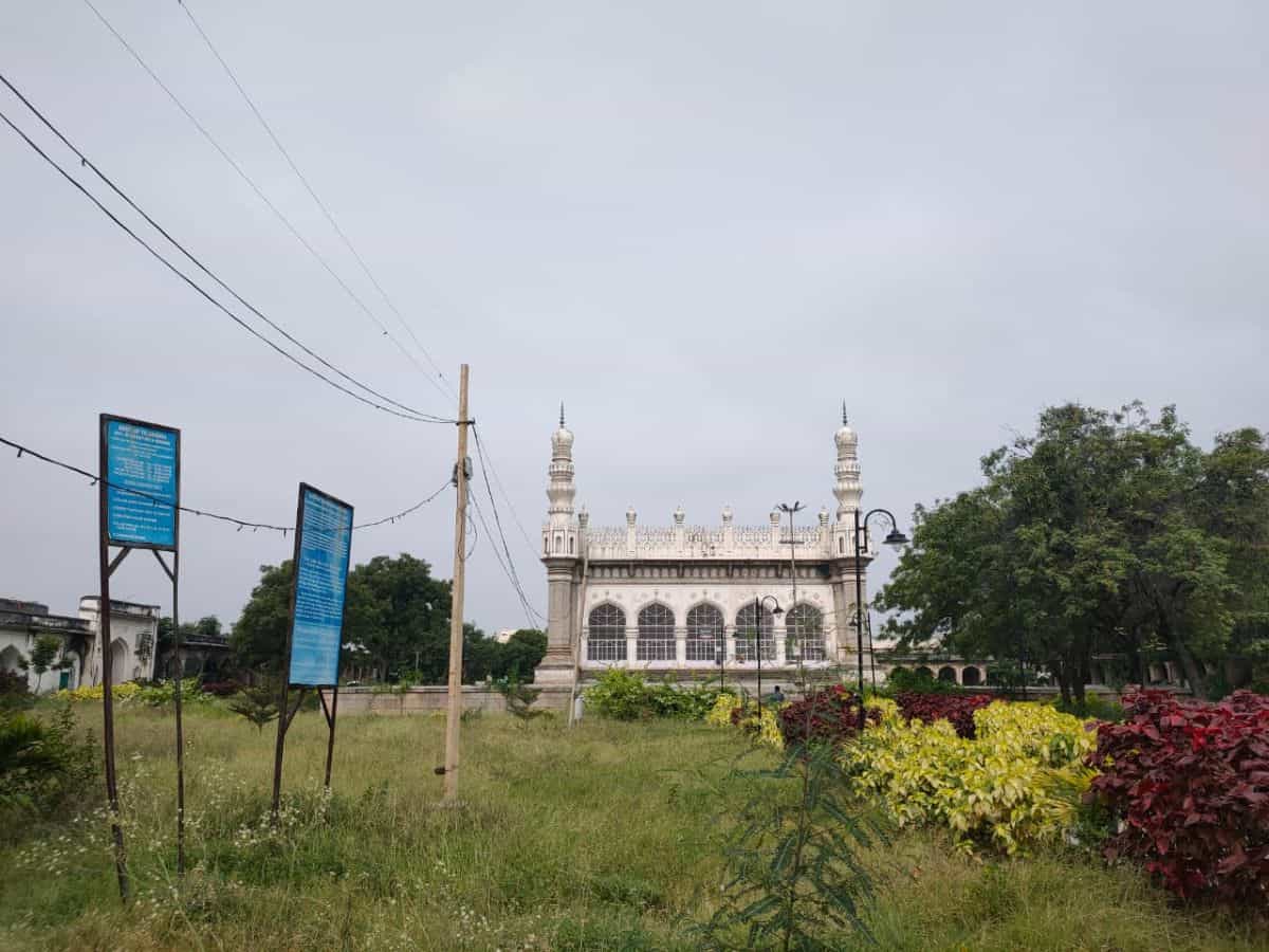 Hayat Bakshi Begum Mosque
