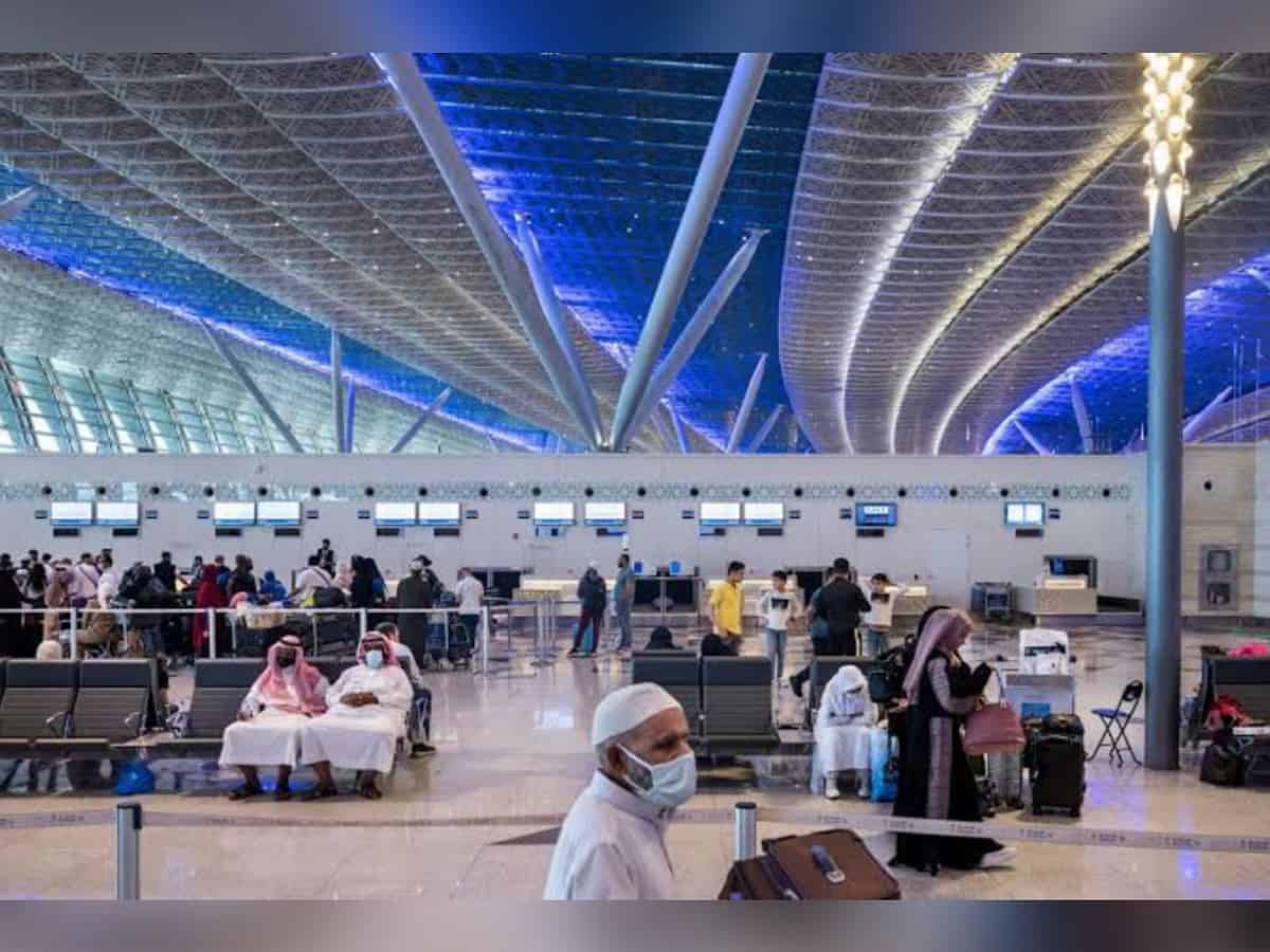 Saudi Arabia denies rumors of converting visit visa into Iqama