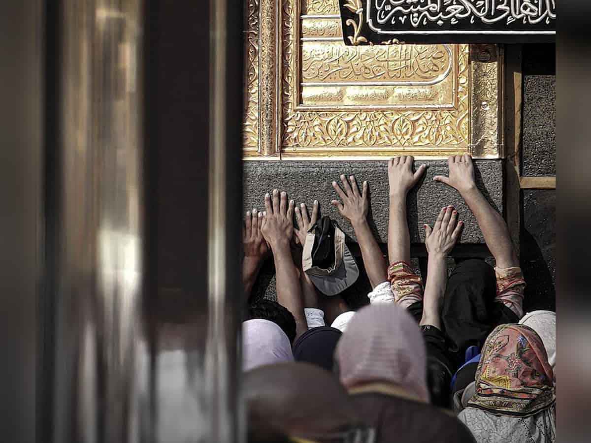 Saudi Arabia launches 'Nusuk' platform for visitors to Makkah, Madinah