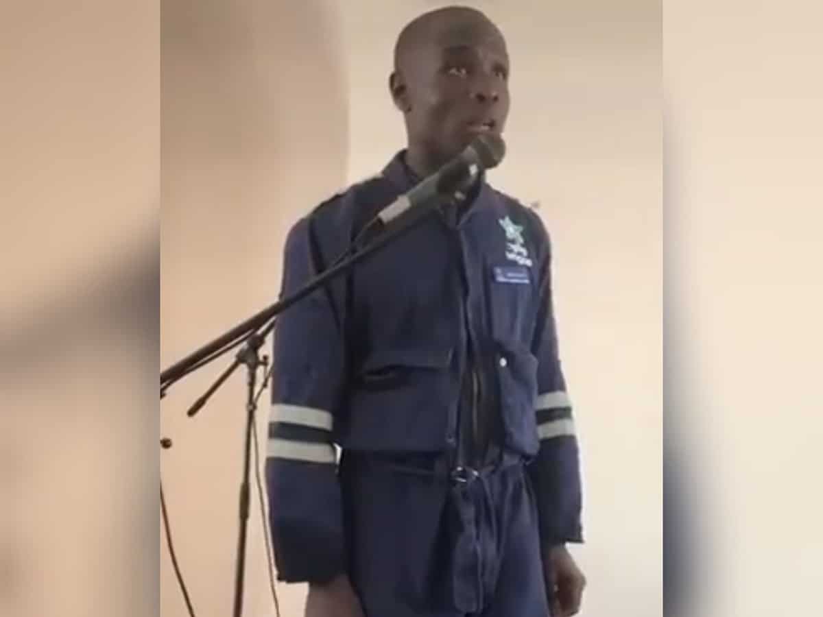 Video: Ugandan gas station worker in Qatar delivers Friday sermon, widely praised