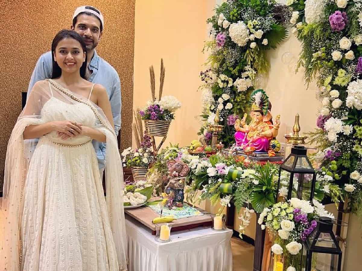 Karan Kundrra, Tejasswi Prakash celebrate Ganesh Chaturthi, see pics