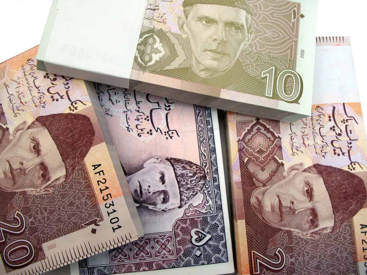 Pakistani rupee drops to 3-month low on first day of caretaker govt