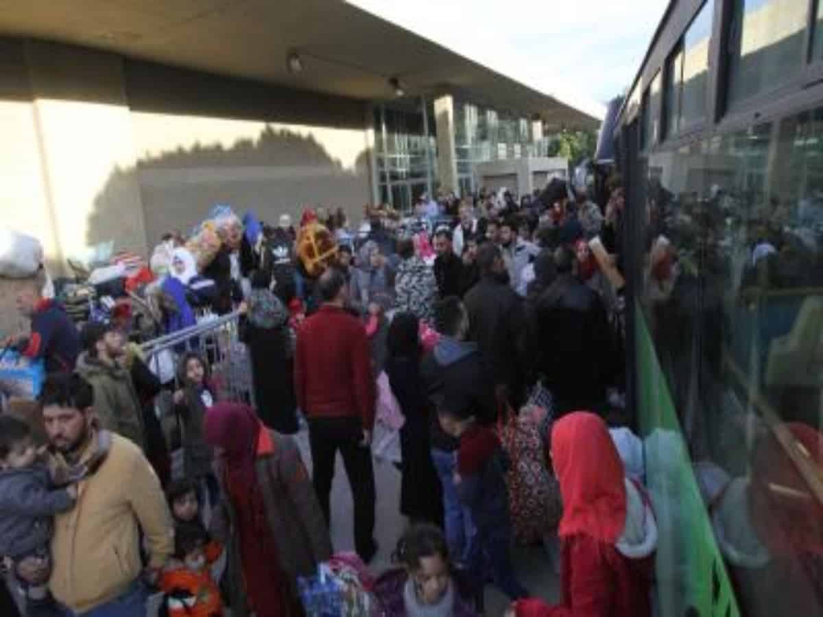 Lebanon starts plan to return 15,000 Syrian refugees monthly