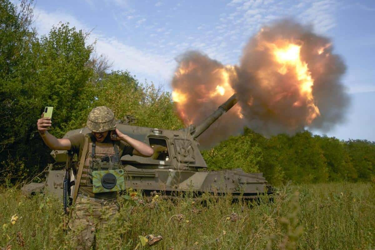 Ukraine pushes Russia into retreat in counteroffensive