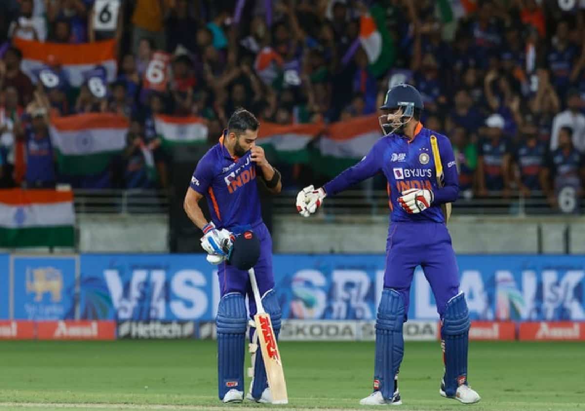 Asia Cup 2022: Virat Kohli's blistering 60 guides India to 181/7 against Pakistan
