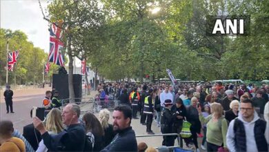 Thousands camp on London streets to get a final glimpse of the departed Queen