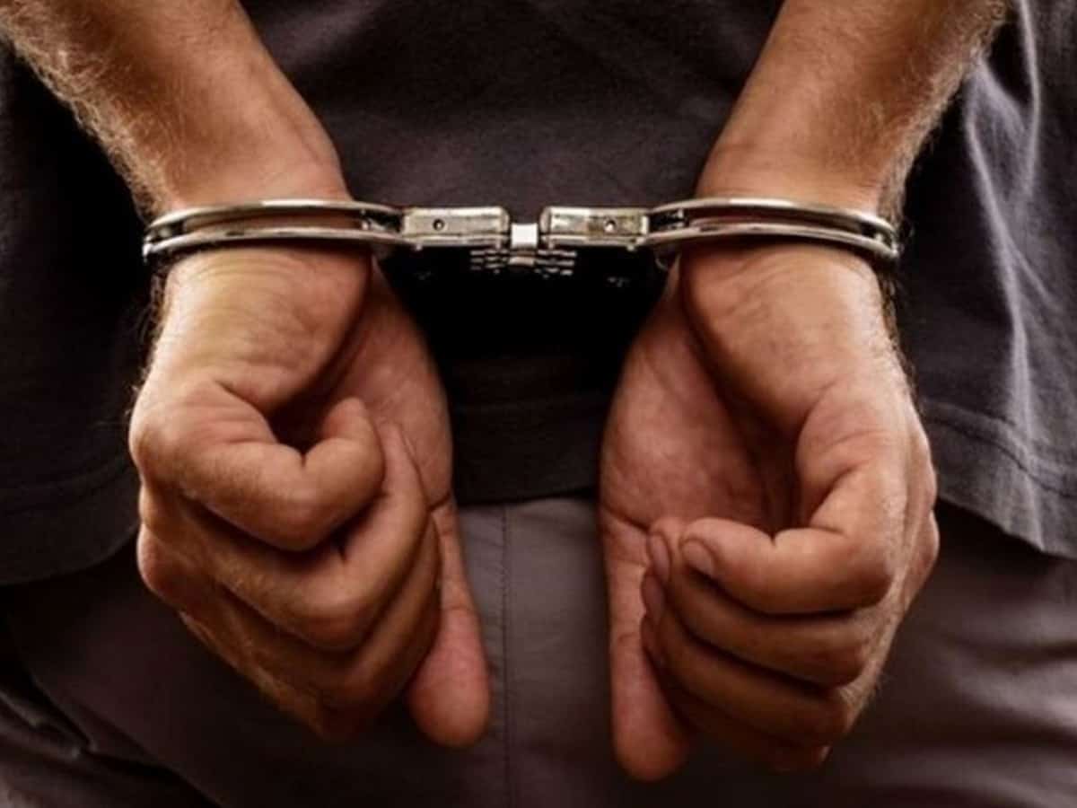 Andhra Pradesh: Uncle arrested for slitting minor's throat, acid attack